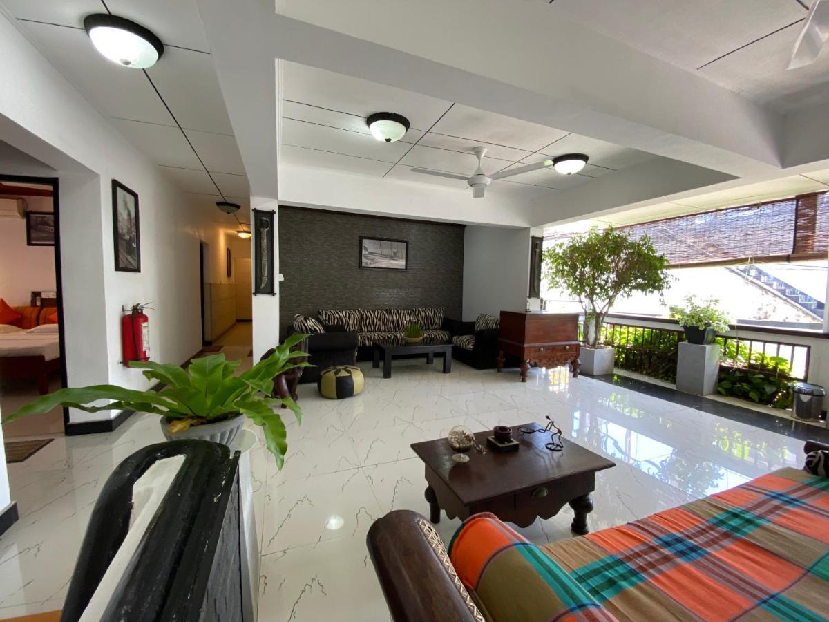 Beach Walk Hotel Unawatuna Esterno foto